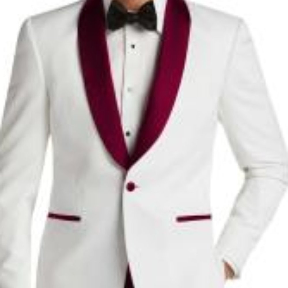 Suit - Picture 5 of 5